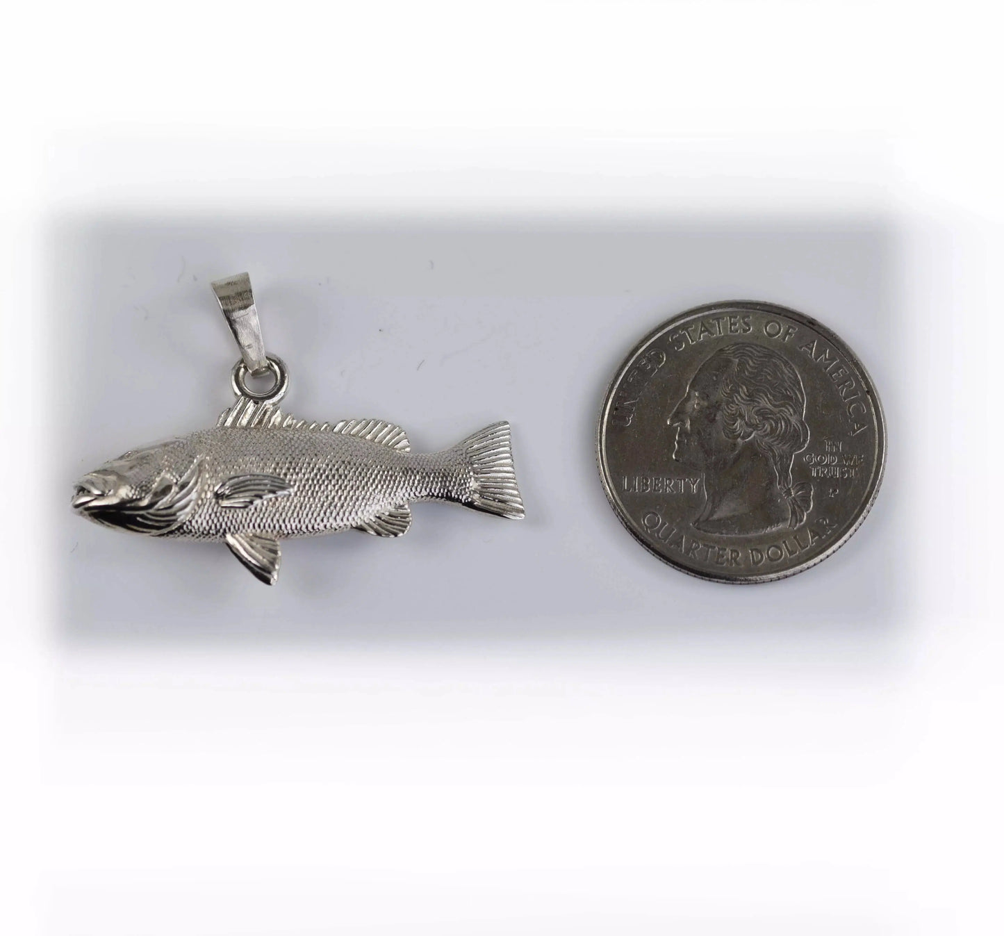 Cubera Pendant - Medium