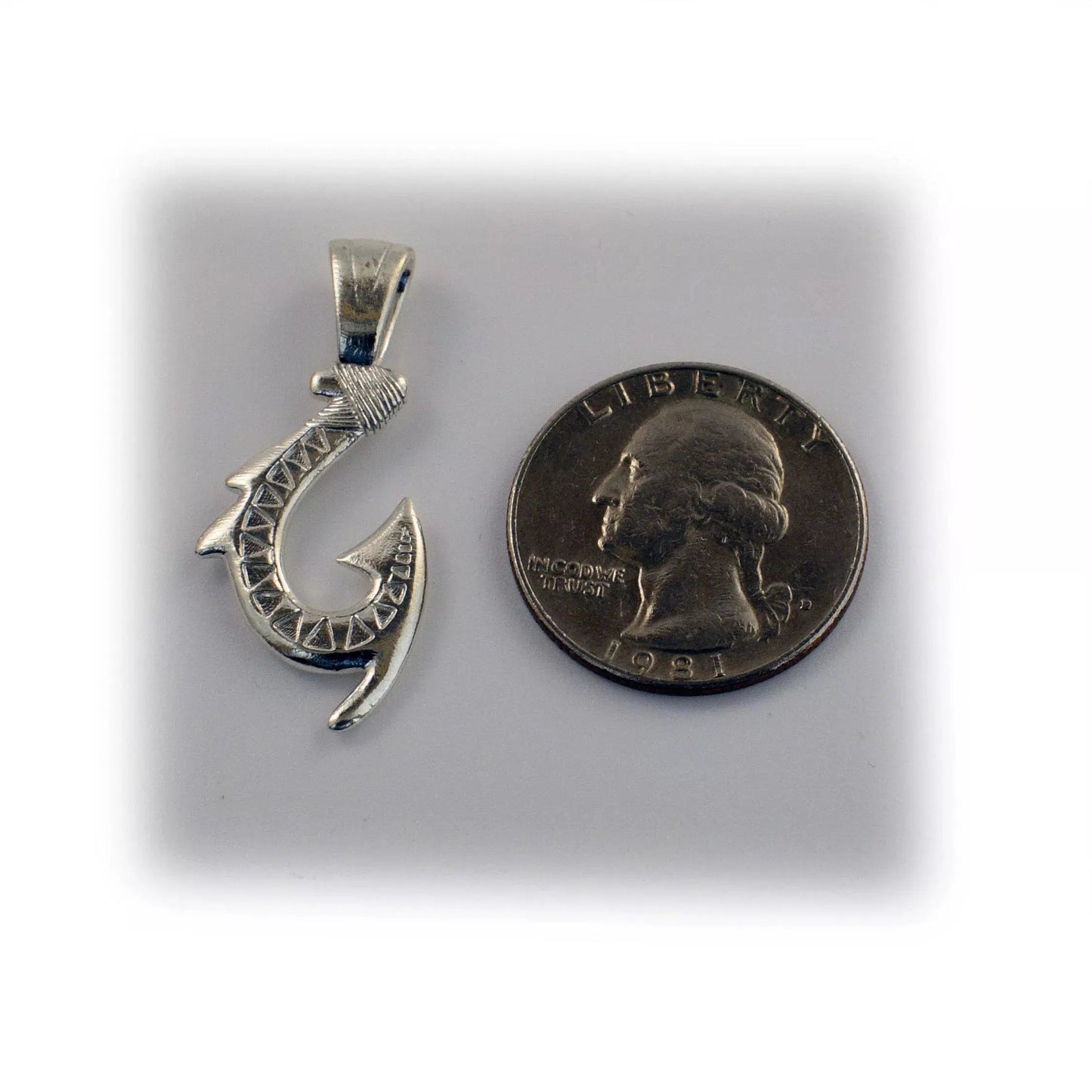 Hawaiian Style Hook Pendant - Small