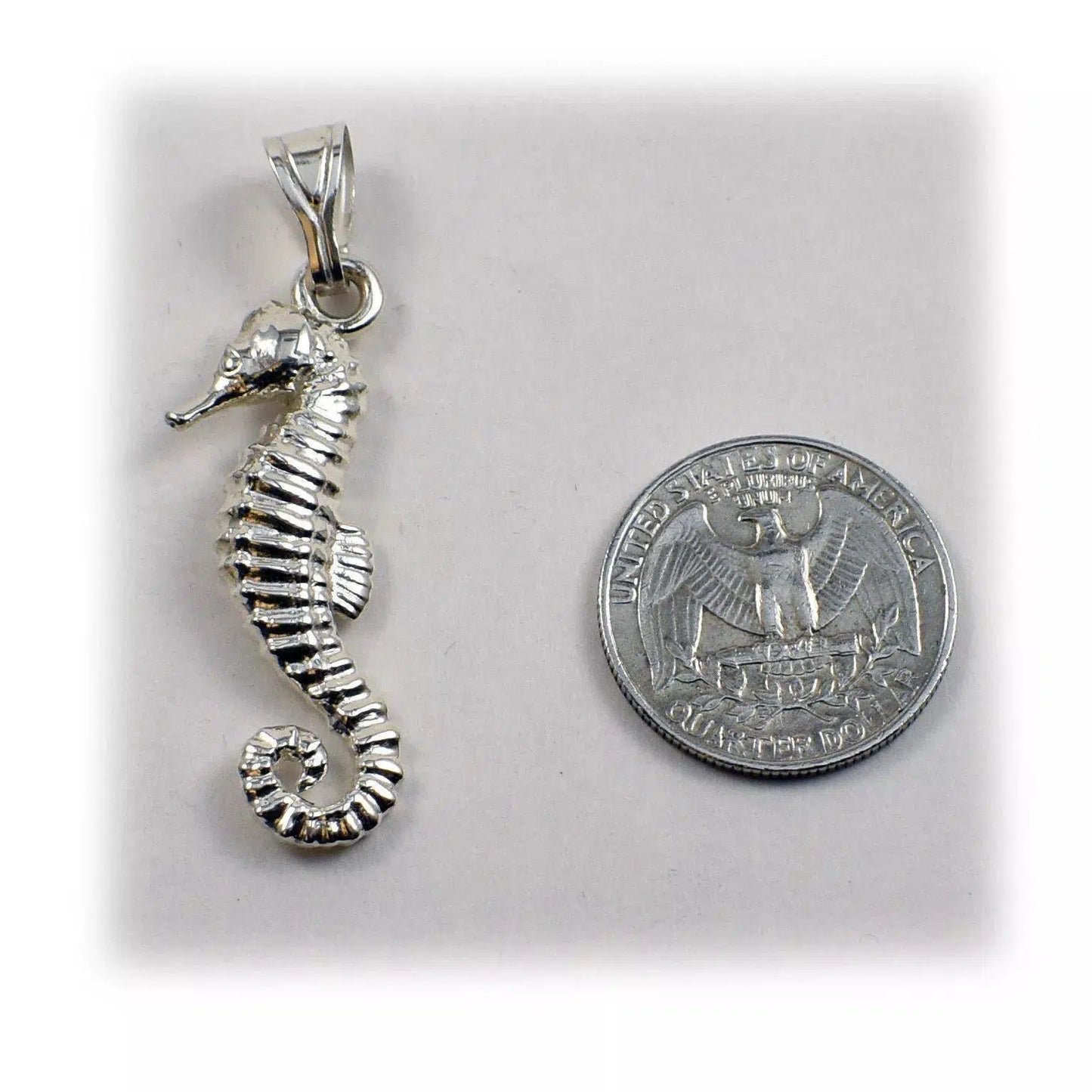 Seahorse Pendant - Large