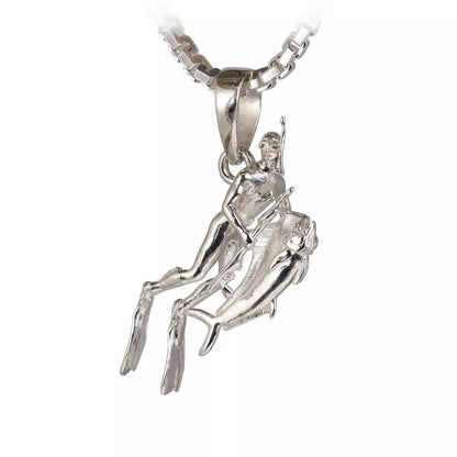 Freediver Pendant - Spearfishing - Mahi - Large