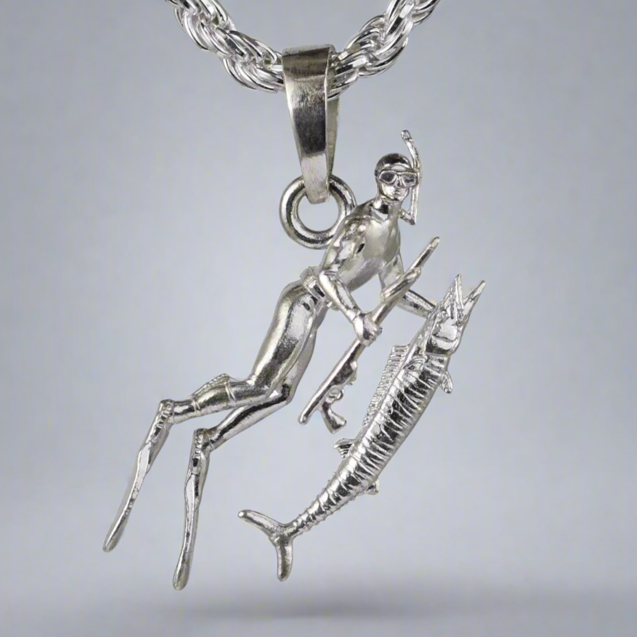 Freediver Pendant - Spearfishing - Wahoo - Large
