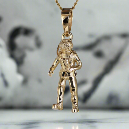 Hard Hat Standard Diver Pendant - Large