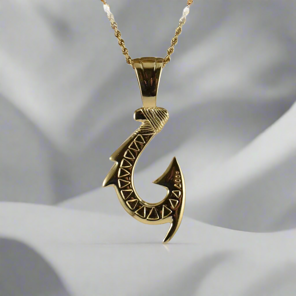 Hawaiian Style Hook Pendant - Large