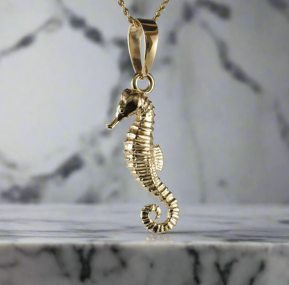 Seahorse Pendant - Large