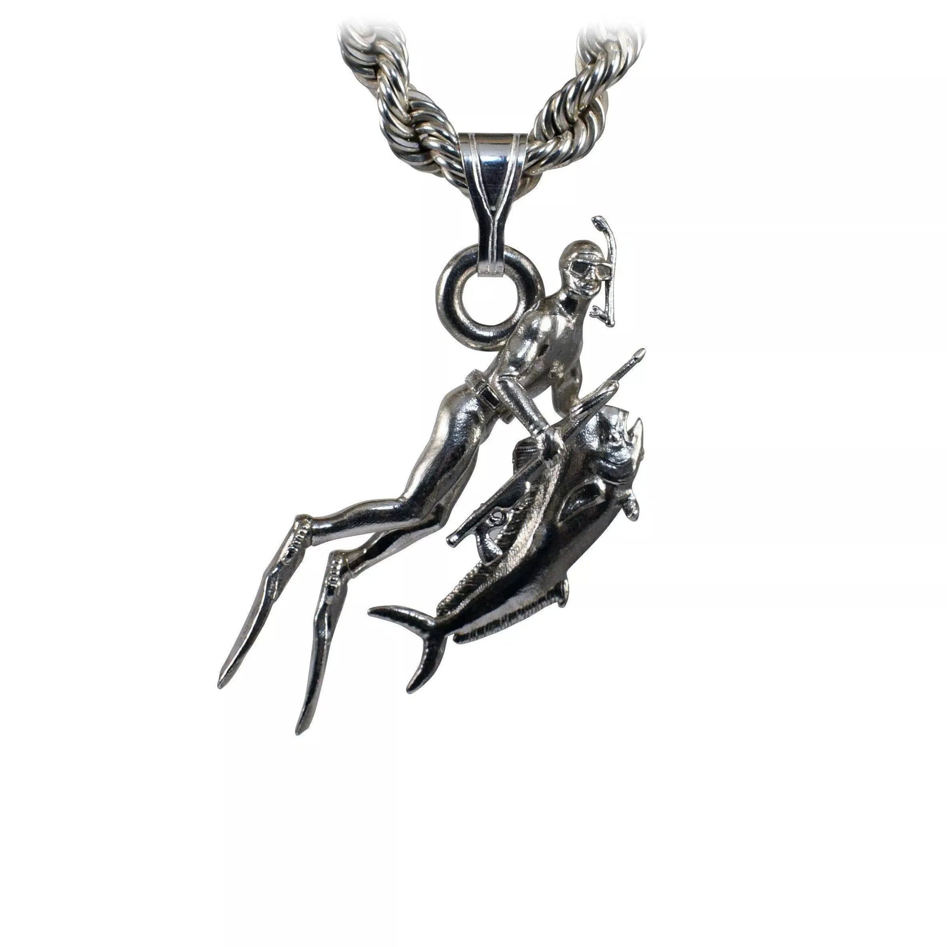 Freediver Pendant - Spearfishing - Mahi - Large