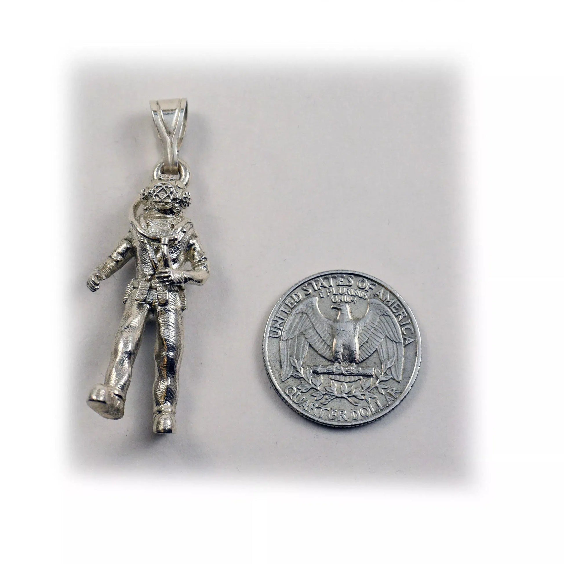 Hard Hat Standard Diver Pendant - Large